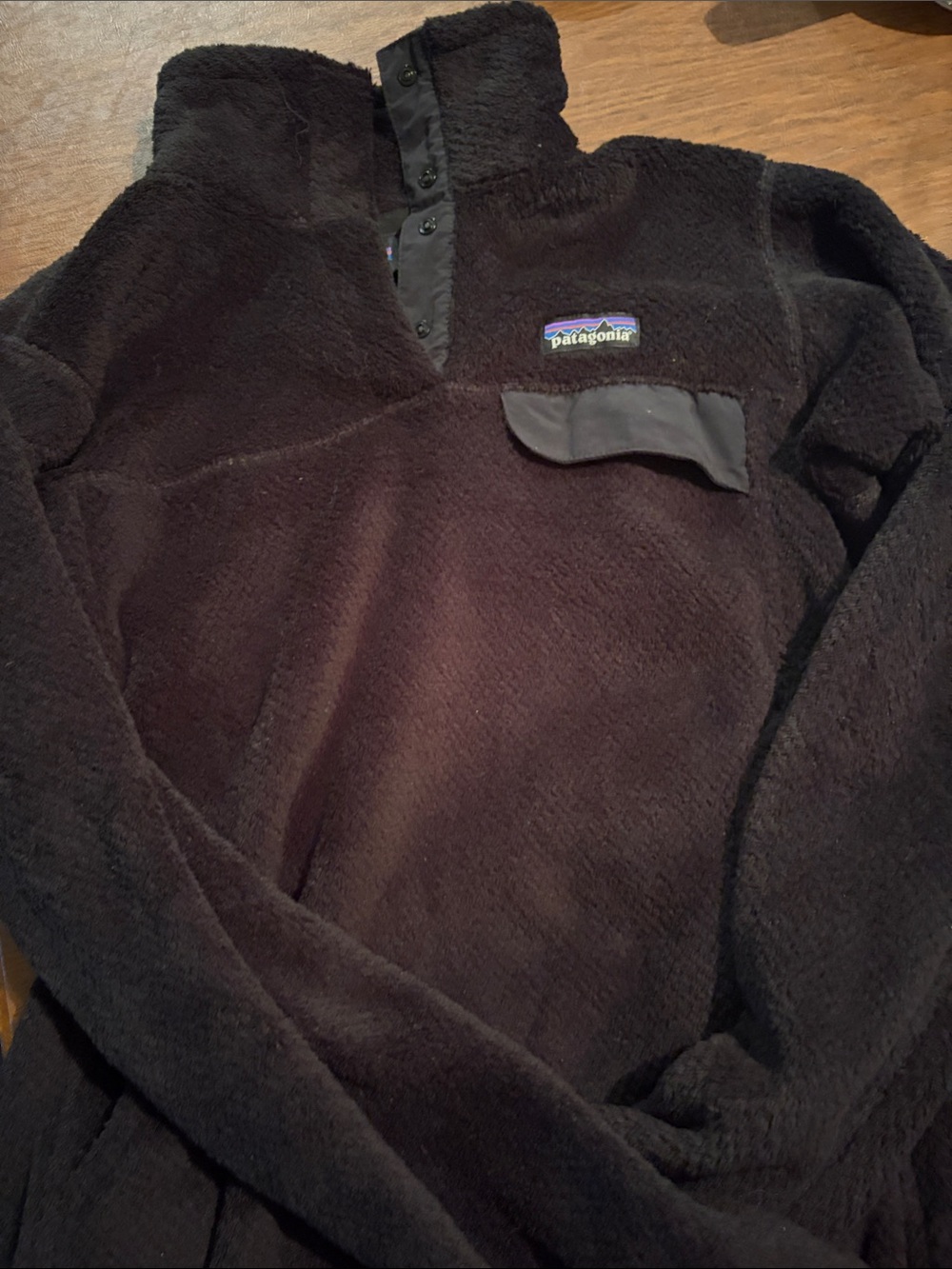 Patagonia women’s Black button up dress Fleece Pullover